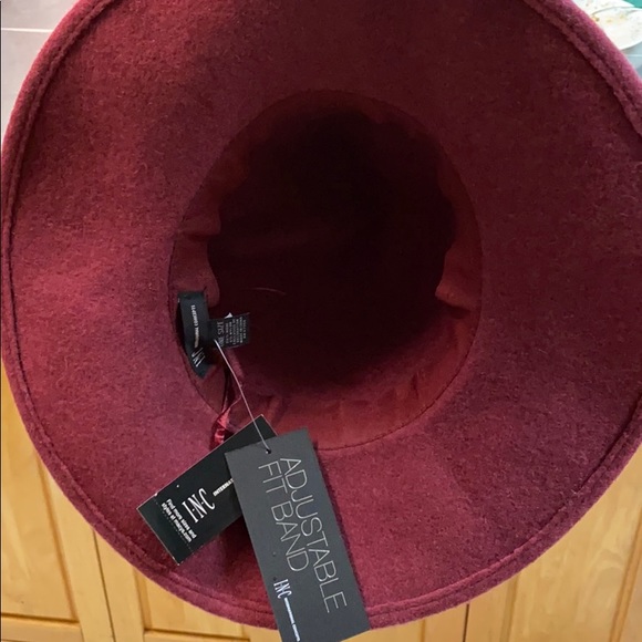 Brand new hat - Picture 3 of 5